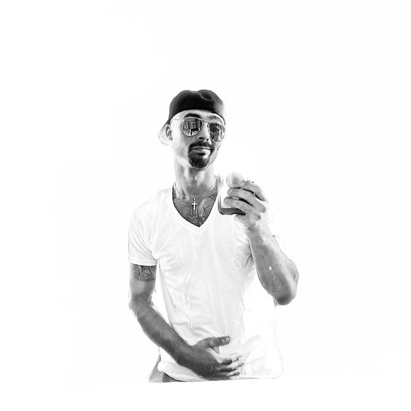 Meet your Posher, Nick - Picture 1 of 1